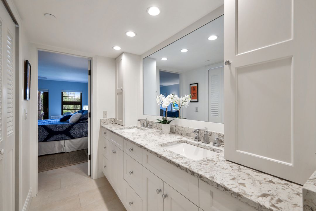 6080 Pelican Bay Blvd #A-202, Naples, FL 34108