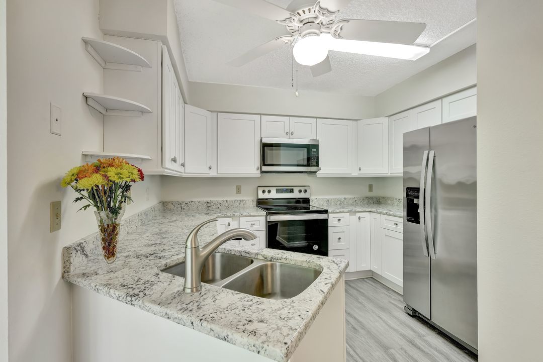 7400 College Pkwy #5A, Fort Myers, FL 33907