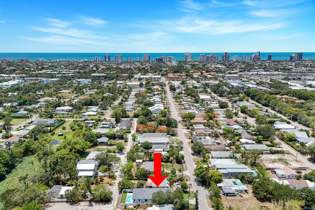 1312 Trail Terrace Dr, Naples, FL 34103