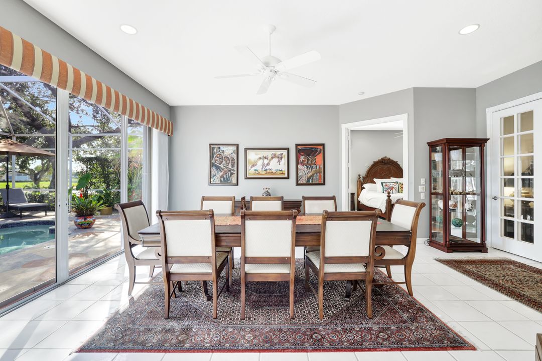 3394 Cerrito Ct, Naples, FL 34109