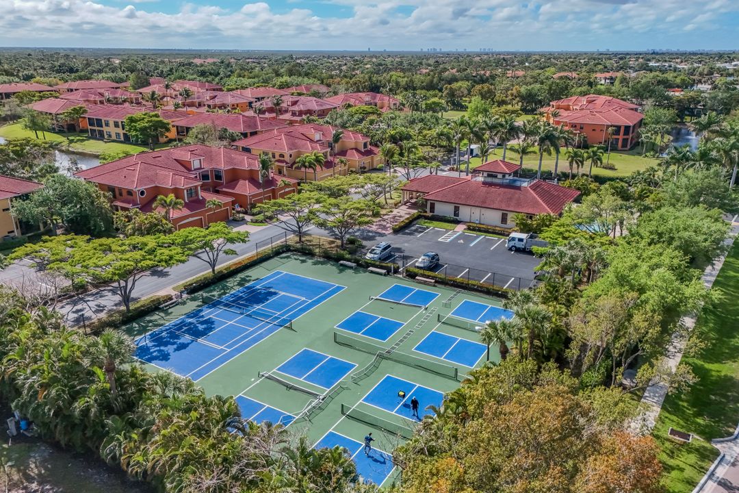15910 Prentiss Pointe Cir, 101 Fort Myers, FL 33908