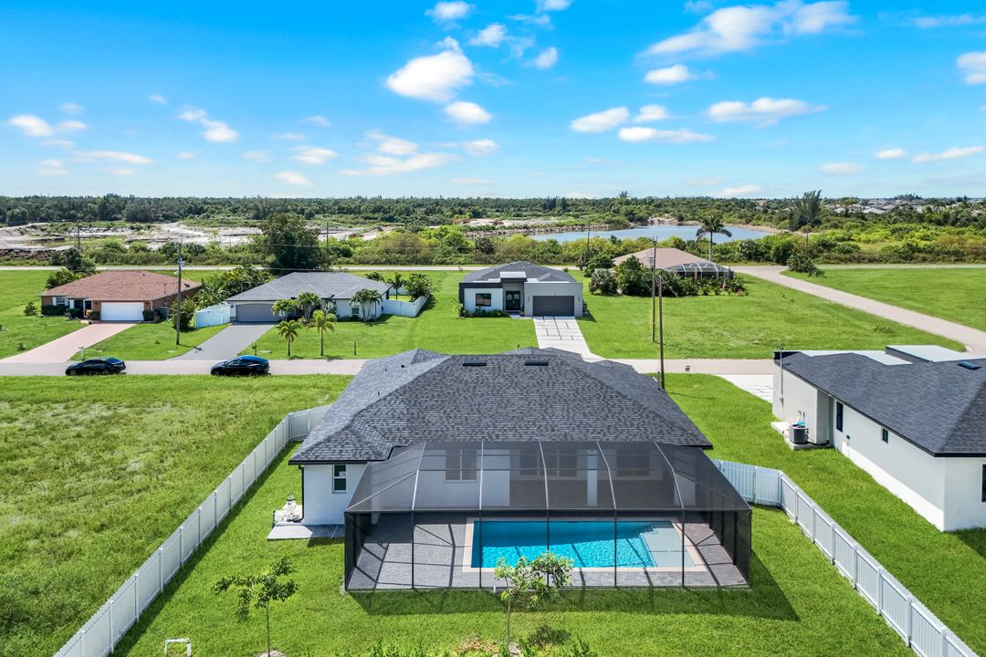 3923 NW 38th St, Cape Coral, FL 33993