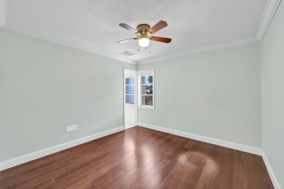 3950 Mohawk Pl, Naples, FL 34112