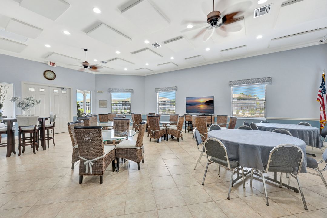 7842 Regal Heron Cir #204, Naples, FL 34104