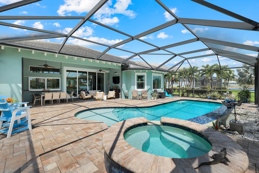 6460 Pembroke Wy, Naples, FL 34113
