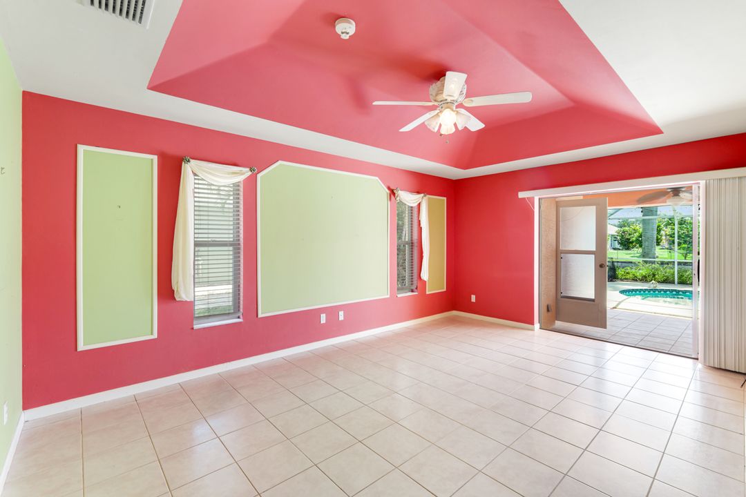 2143 SE 5th Ave, Cape Coral, FL 33990