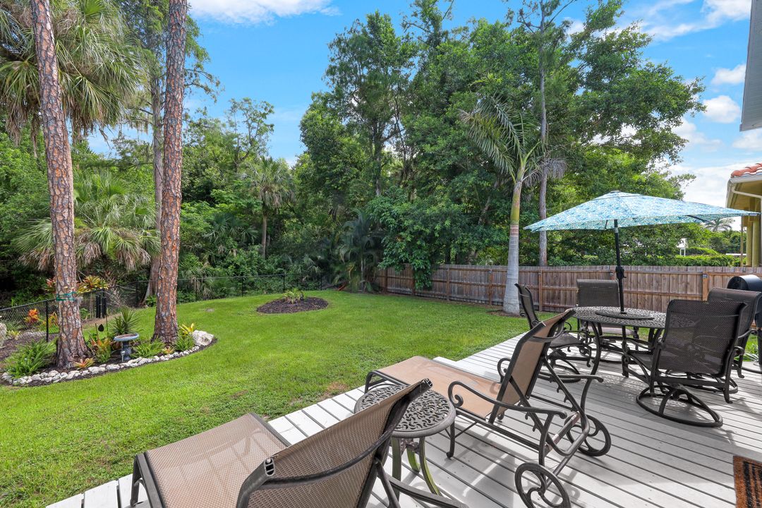5203 Raintree Ln, Naples, FL 34113