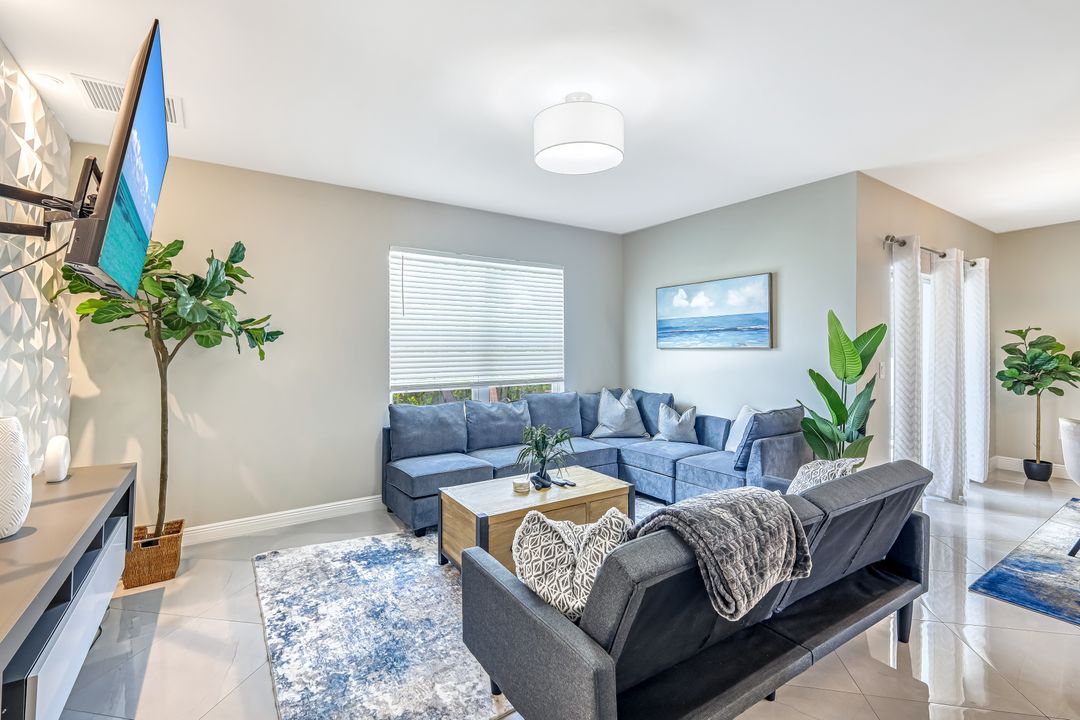 8349 Butternut Rd, Fort Myers, FL 33967