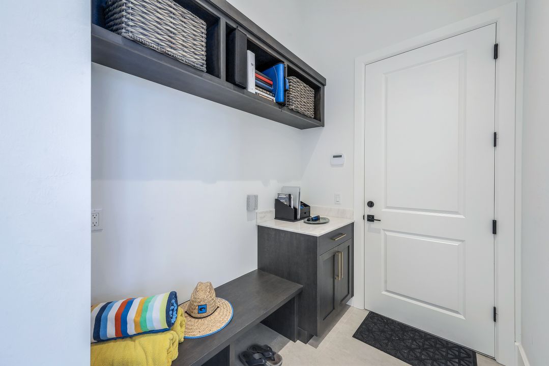 685 Cameo Ct, Marco Island, FL 34145