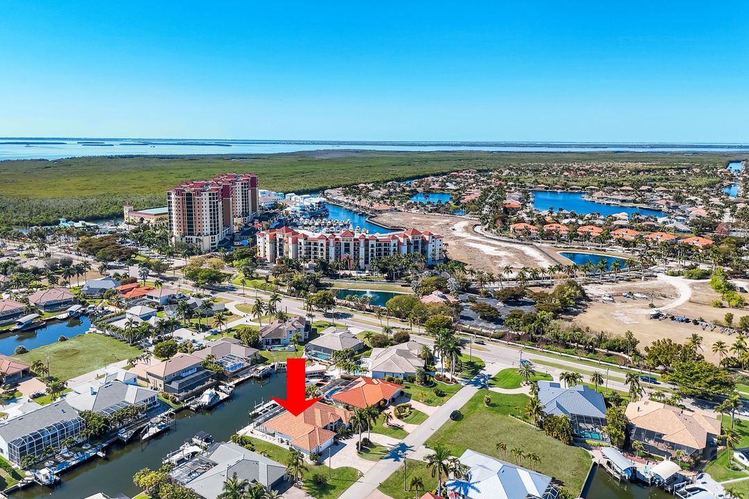 1524 SW 56th Terrace, Cape Coral, FL 33914