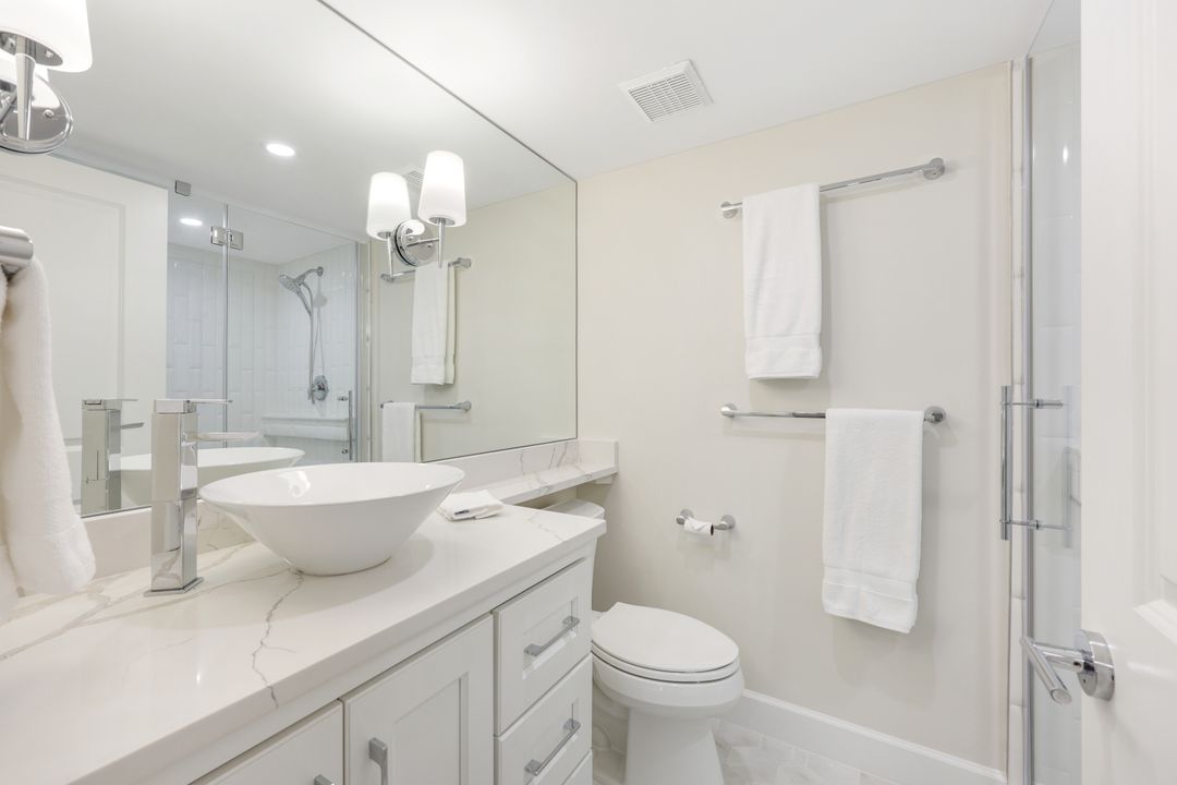 2166 Anchorage Ln #A, Naples, FL 34104