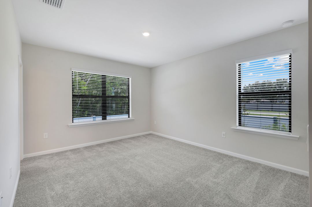 27907 Radiant Ct, Bonita Springs, FL 34135