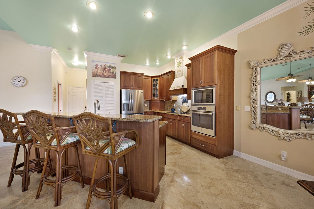 907 SW 51st Terrace, Cape Coral, FL 33914