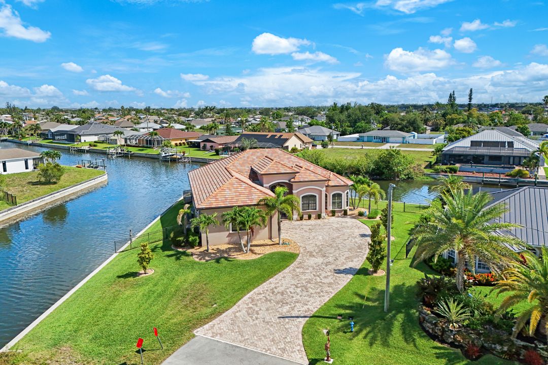 225 SW 12th Terrace, Cape Coral, FL 33991