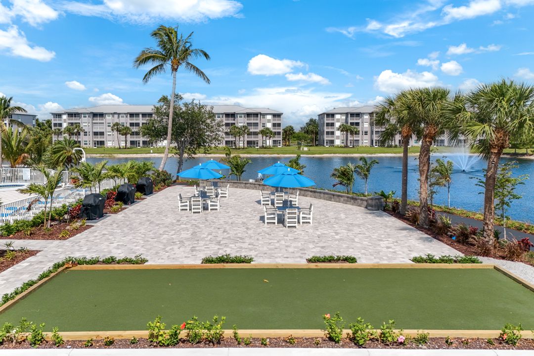 16635 Lake Cir Dr #614, Fort Myers, FL 33908