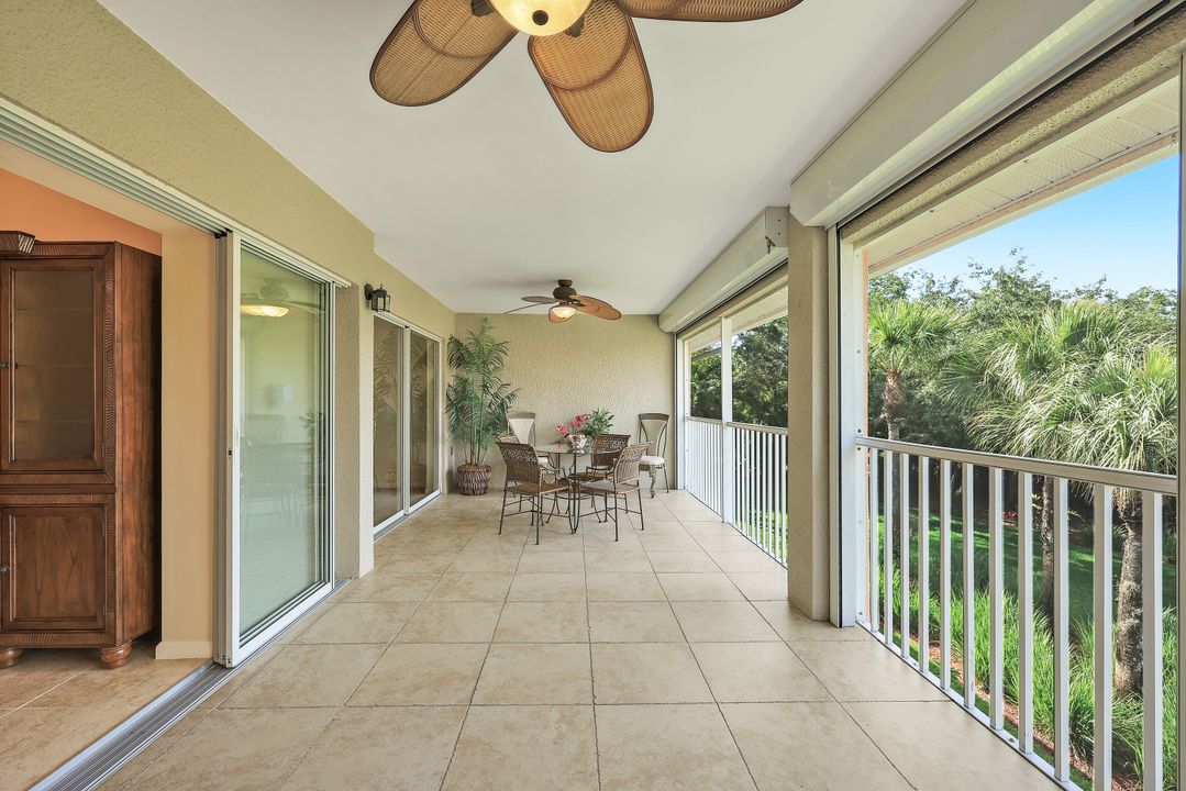 6830 Beach Resort Dr #4, Naples, FL 34114