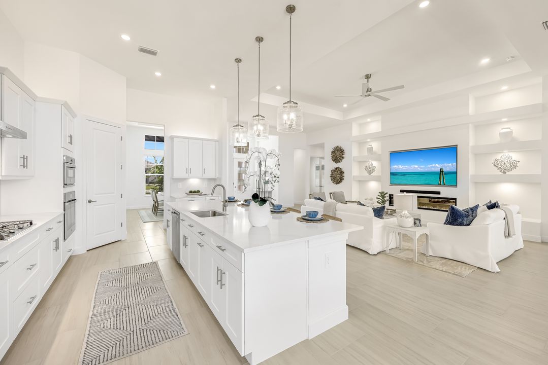 17338 Blue Sapphire Dr, Fort Myers, FL 33913