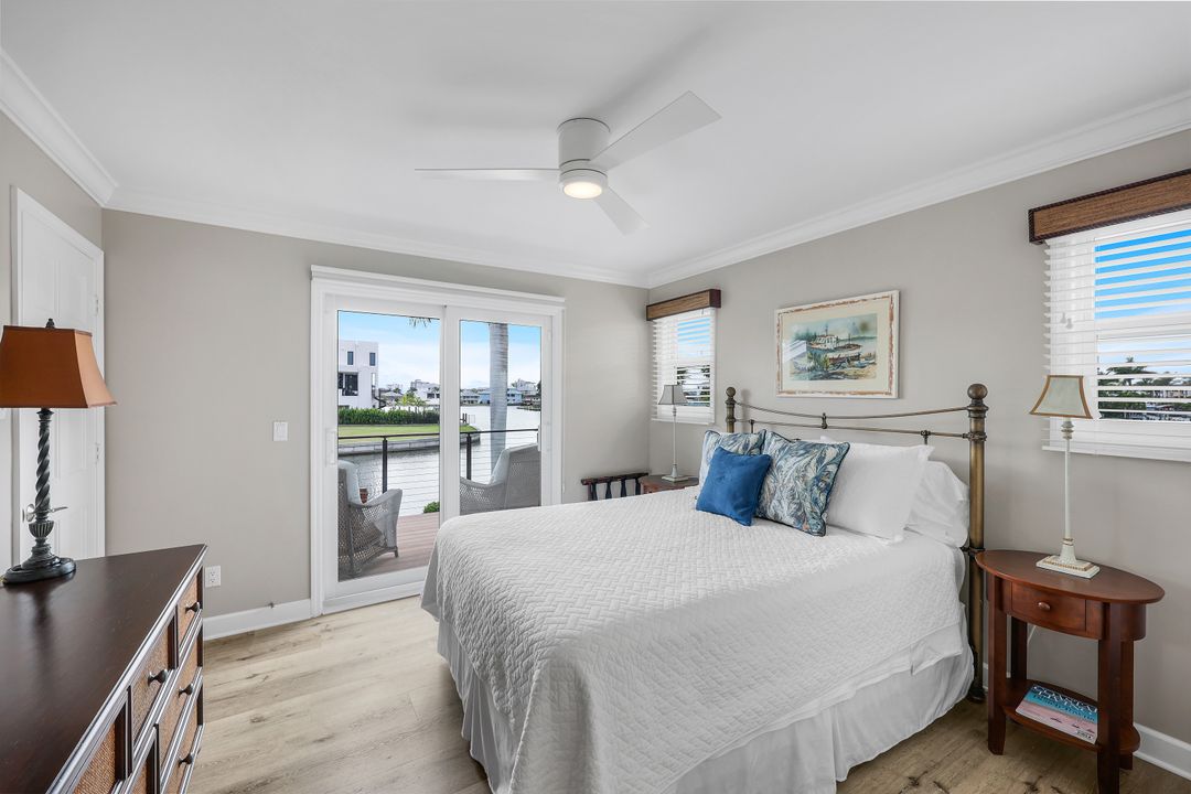 368 Germain Ave, Naples, FL 34108