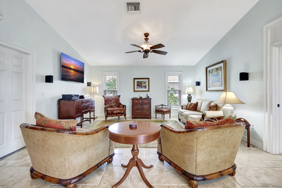 1813 SW 49th Terrace, Cape Coral, FL 33914