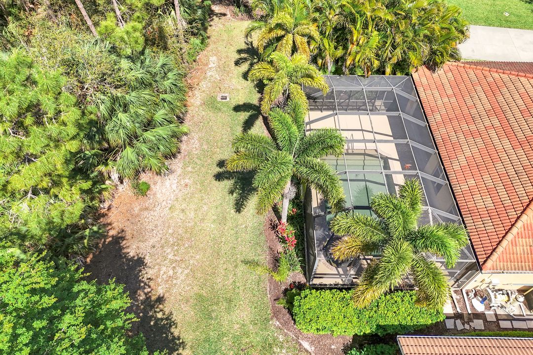 6119 Manchester Pl, Naples, FL 34110