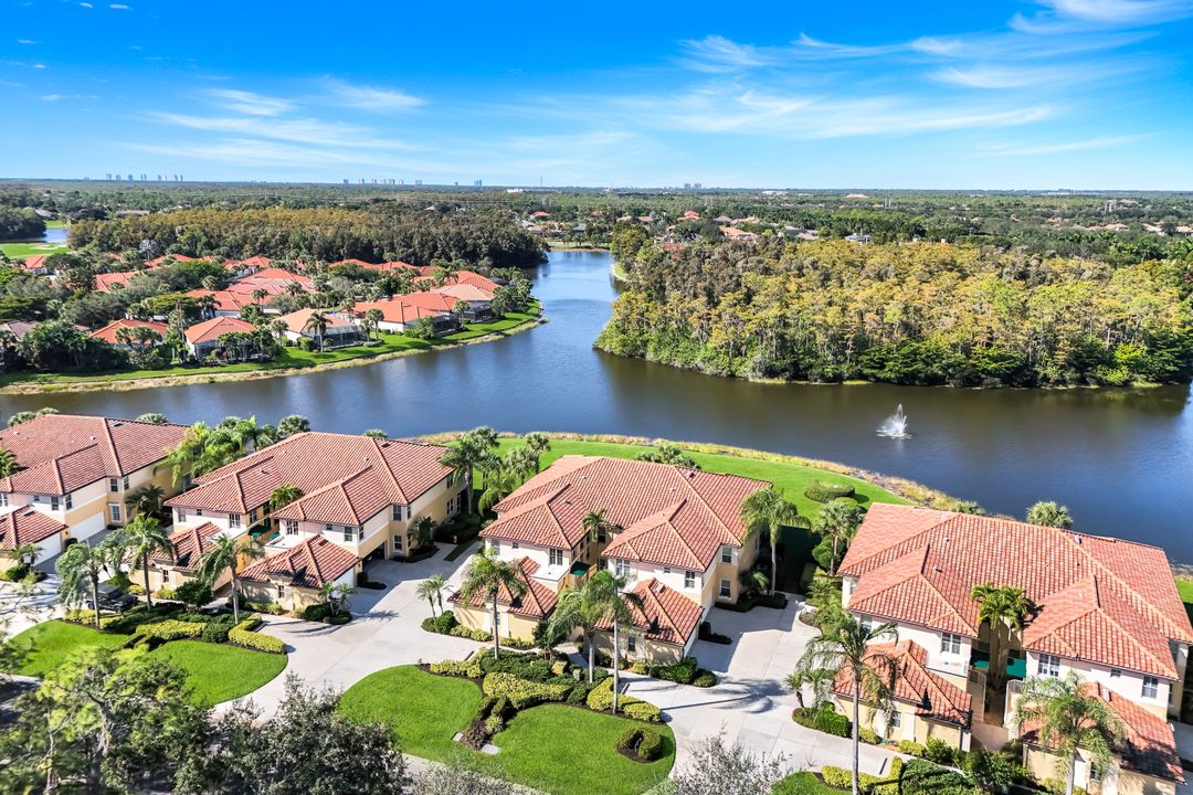 20675 Wildcat Run Dr #101, Estero, FL 33928