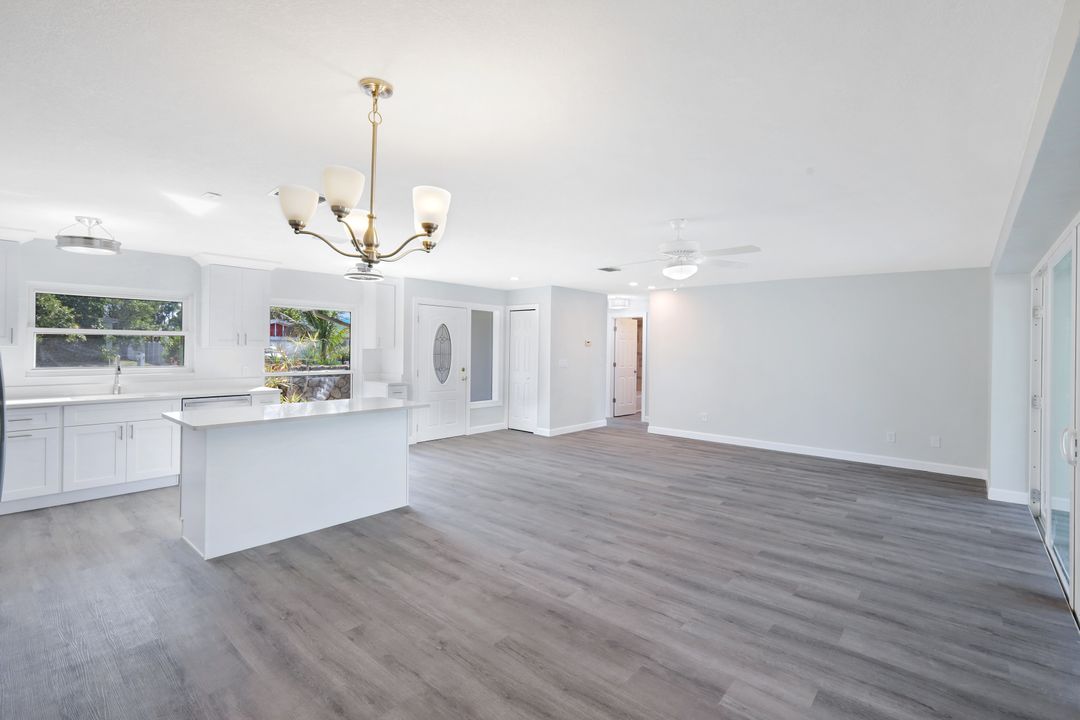 247 SE 46th St, Cape Coral, FL 33904