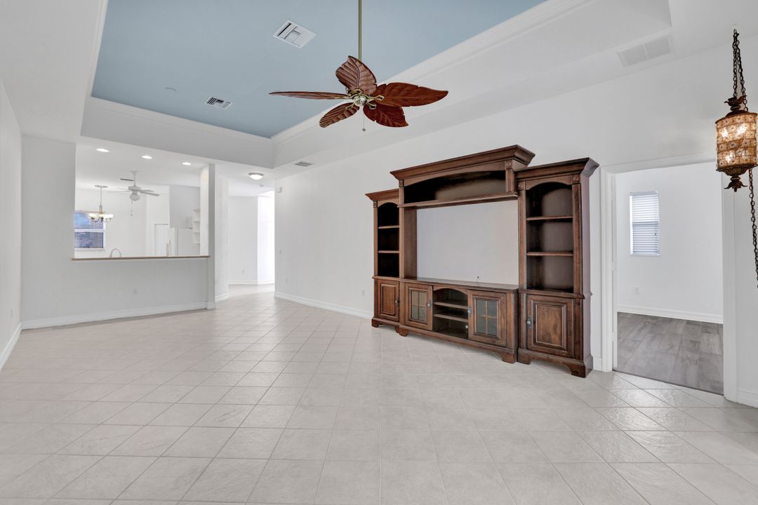 8206 Sanctuary Dr #1, Naples, FL 34104