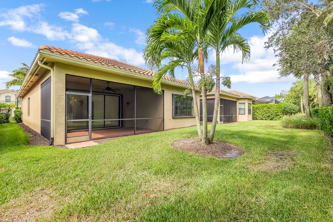 13644 Mandarin Cir, Naples, FL 34109