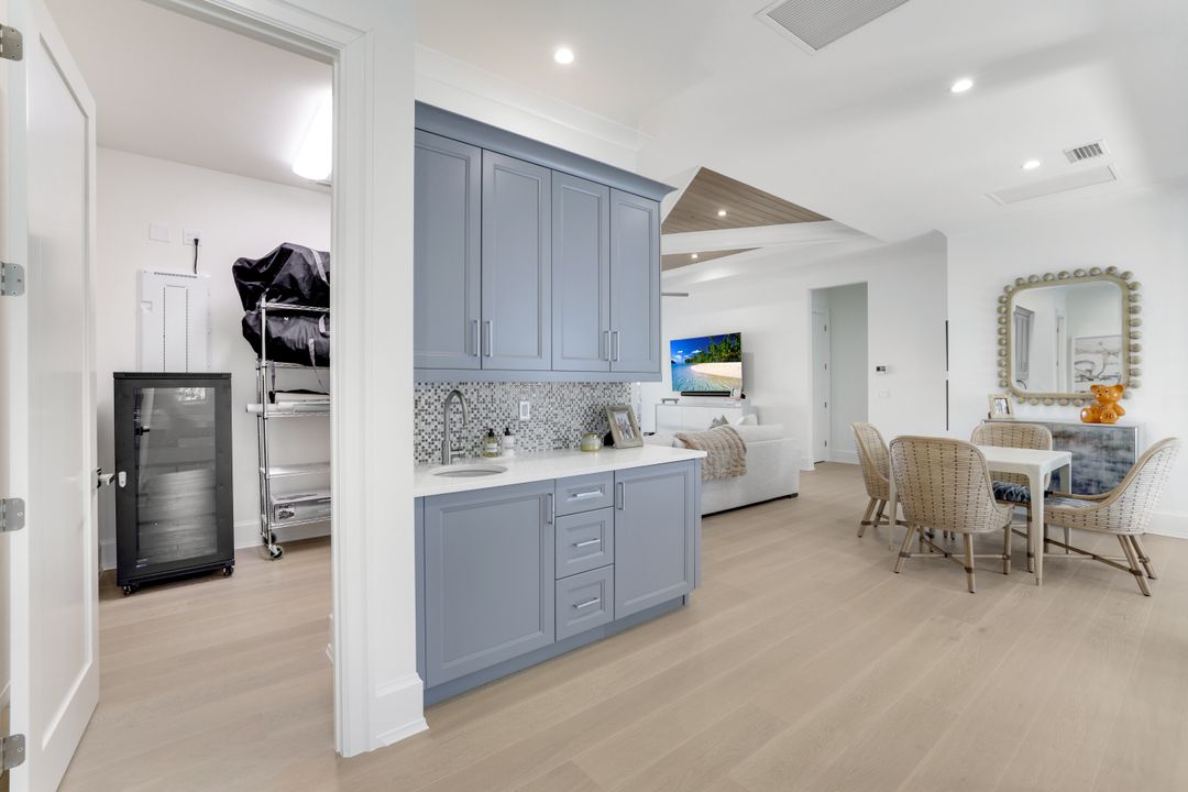 1761 Ludlow Rd, Marco Island, FL 34145