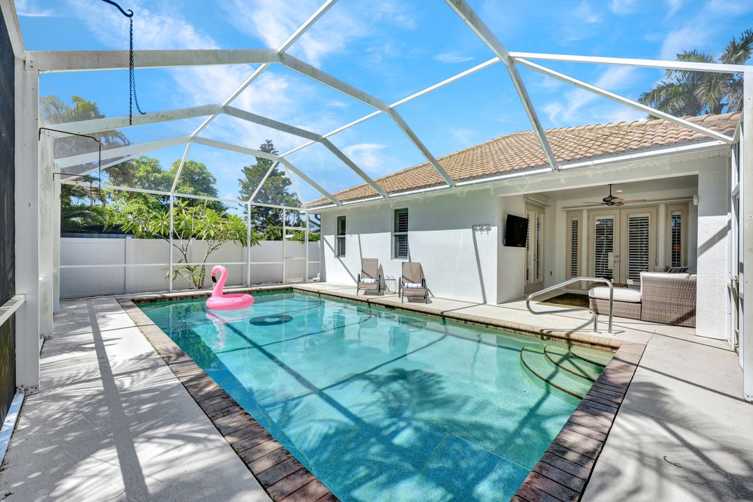 636 102nd Ave N, Naples, FL 34108, Naples, FL 34108