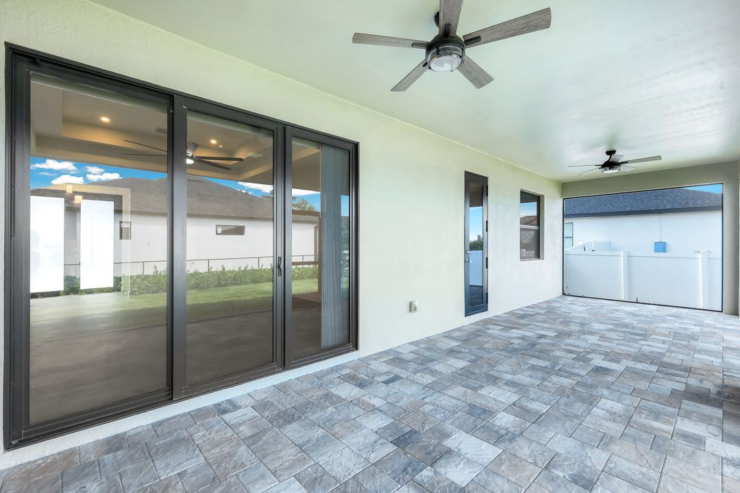 208 SW 29th Ave, Cape Coral, FL 33991