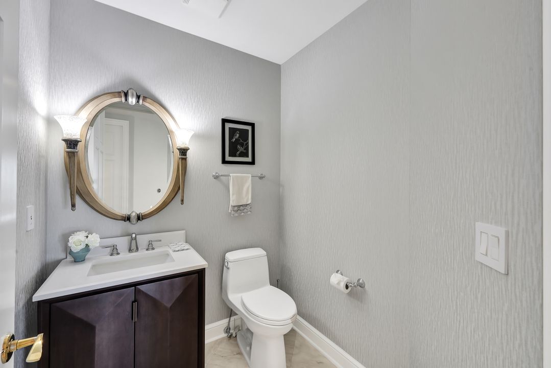 4151 Gulf Shore Blvd N #1604, Naples, FL 34103