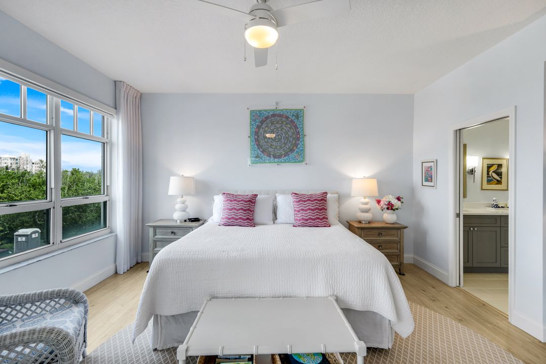 260 Barefoot Beach Blvd #204, Bonita Springs, FL 34134