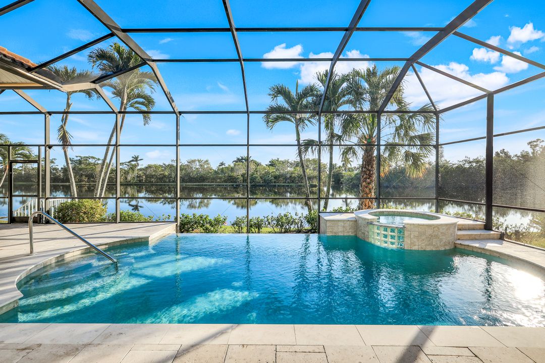 4574 Lighthouse Ln, Naples, FL 34112