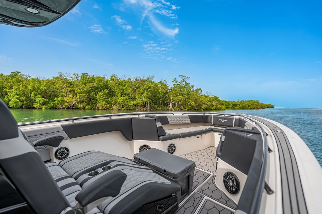 445 Dockside Dr, Naples, FL 34110