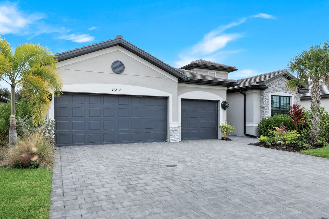 11212 Canopy Loop, Fort Myers, FL 33913