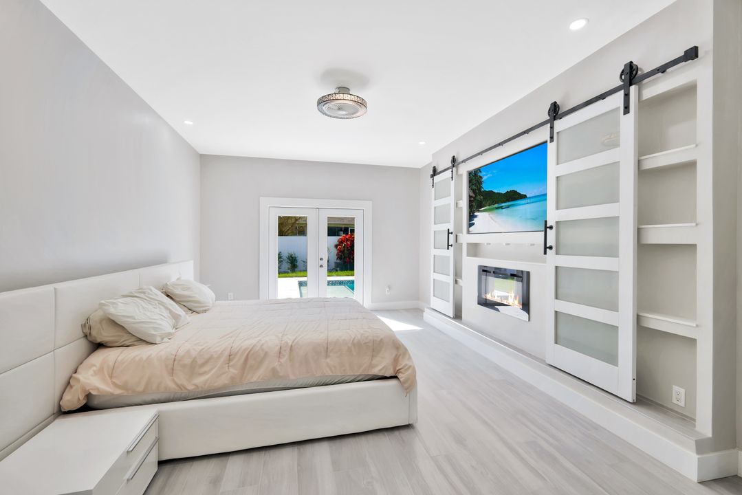 1918 SW 30th St, Cape Coral, FL 33914