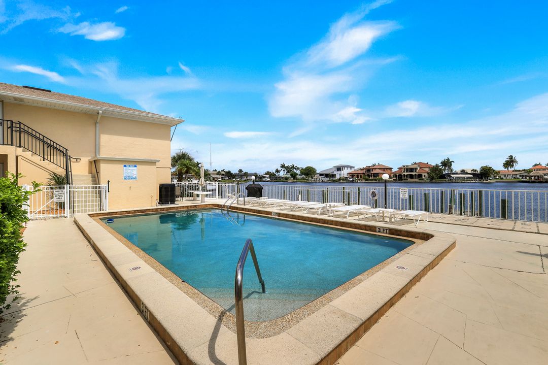 1714 Bikini Ct #103, Cape Coral, FL 33904