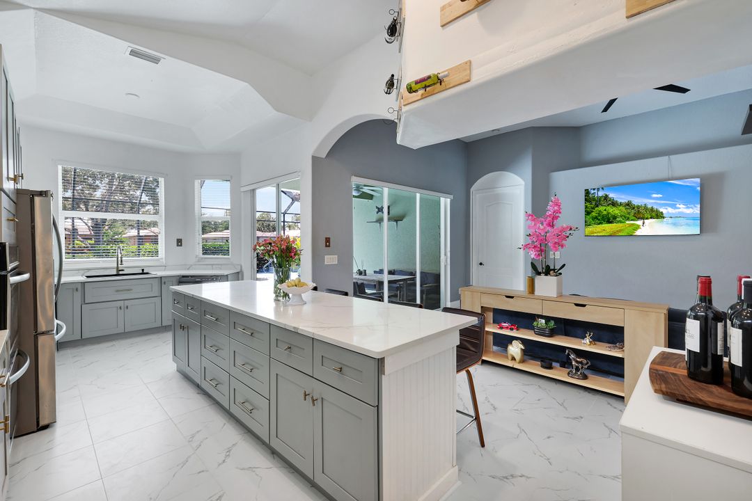 14846 Toscana Way, Naples, FL 34120