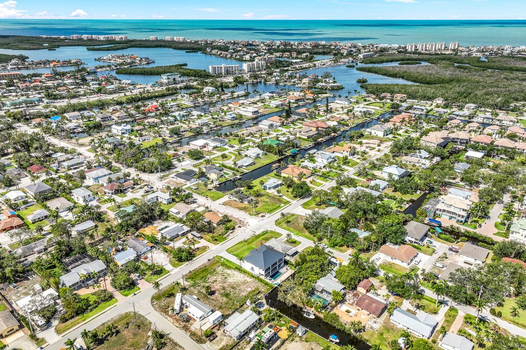 4470 Tarpon Ave, Bonita Springs, FL 34134