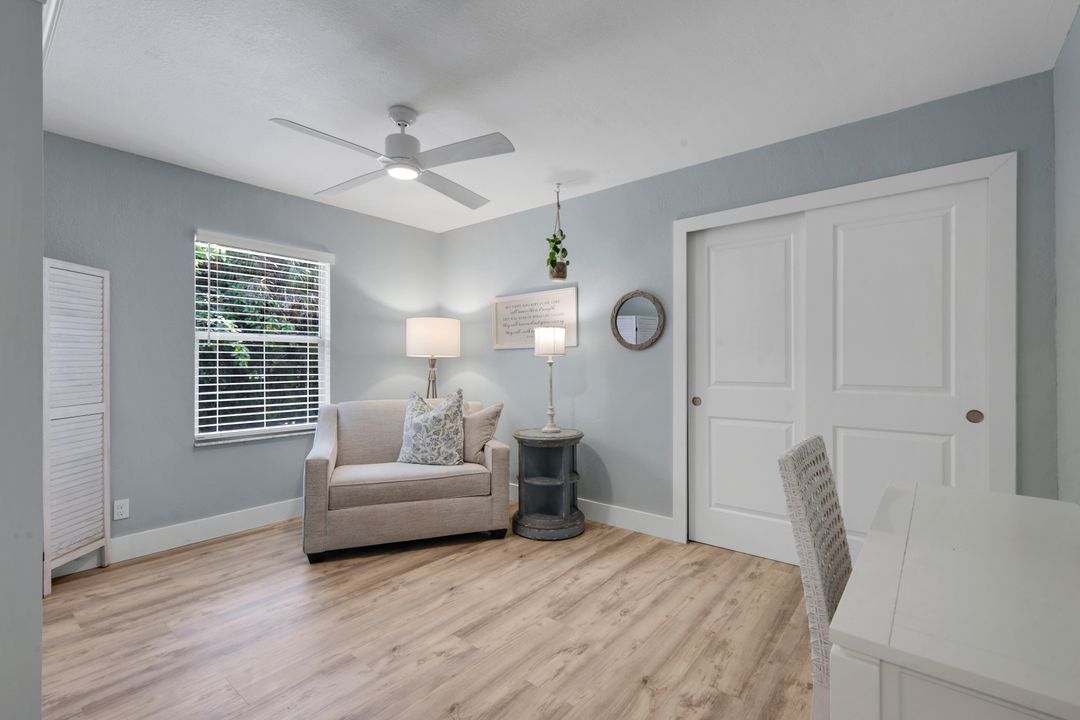 27292 East Dr, Bonita Springs, FL 34135