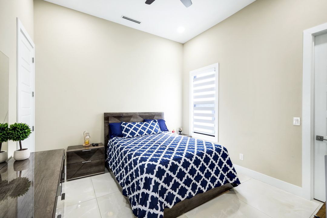 455 SE 17th Ave, Cape Coral, FL 33990