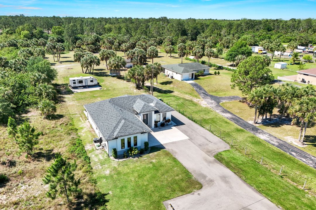 3460 20th Ave NE, Naples, FL 34120