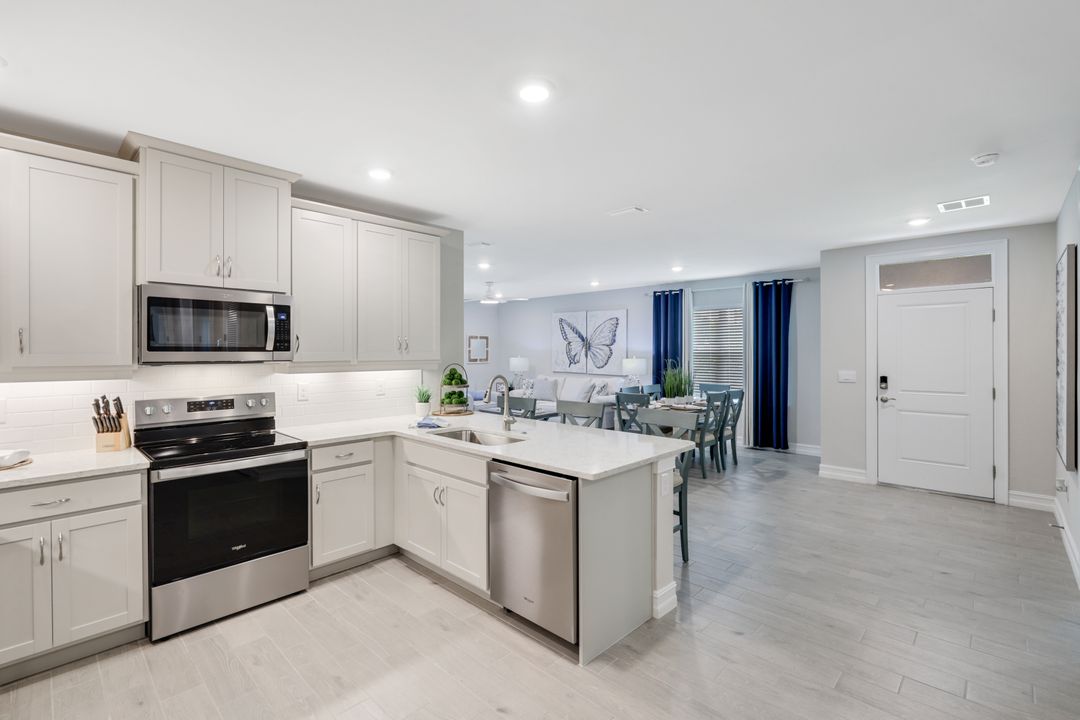 21877 Milan Villas Ln, Estero, FL 33928