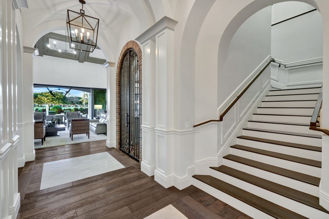 16725 Prato Way, Naples, FL 34110