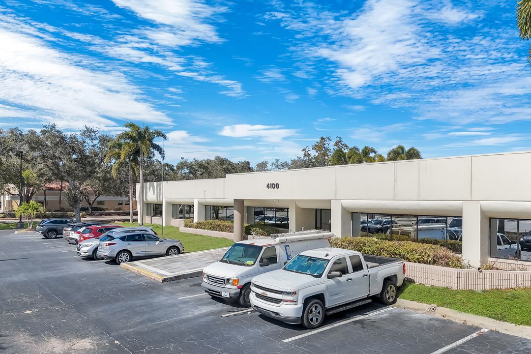 4100 Corporate Square, Naples, FL 34104