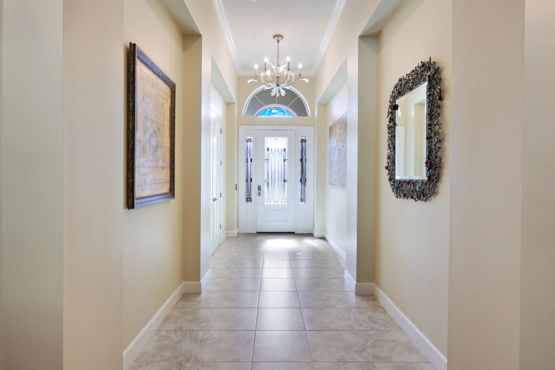 9266 Quarry Dr, Naples, FL 34120