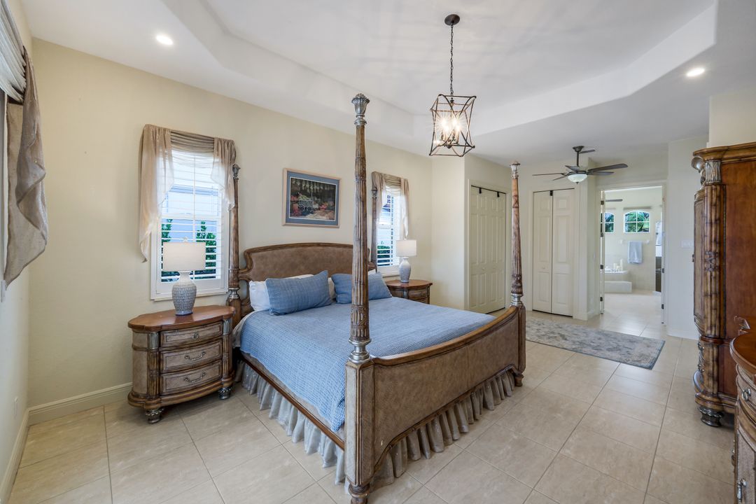 5929 SW 1st Ct, Cape Coral, FL 33914