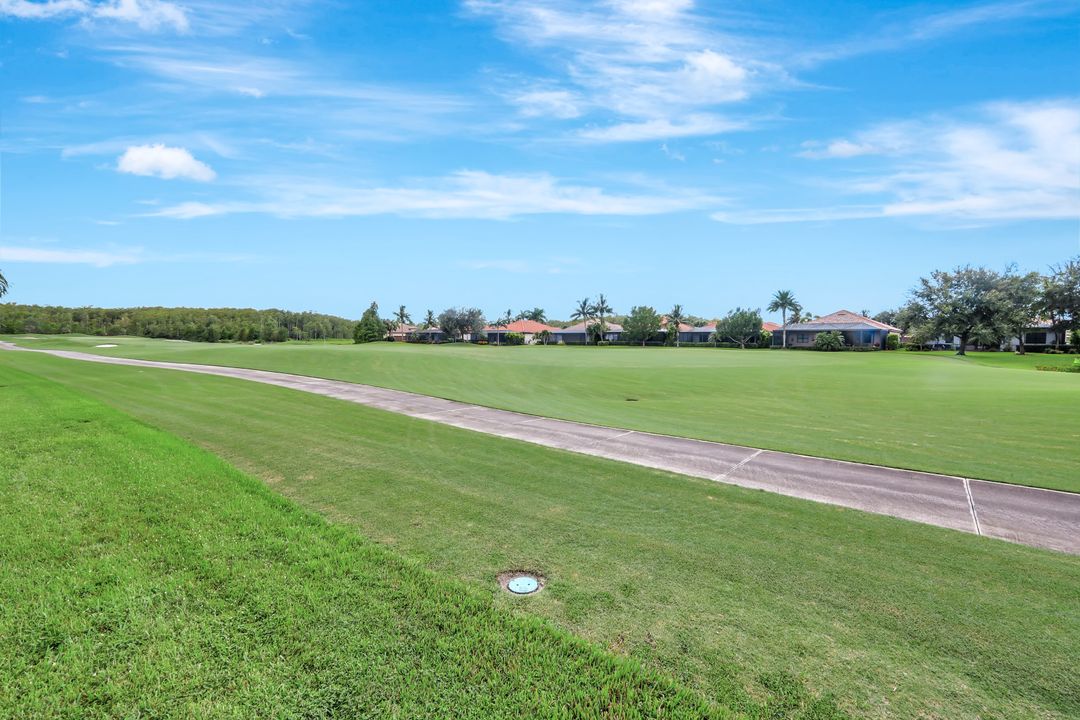 28550 Westmeath Ct, Bonita Springs, FL 34135