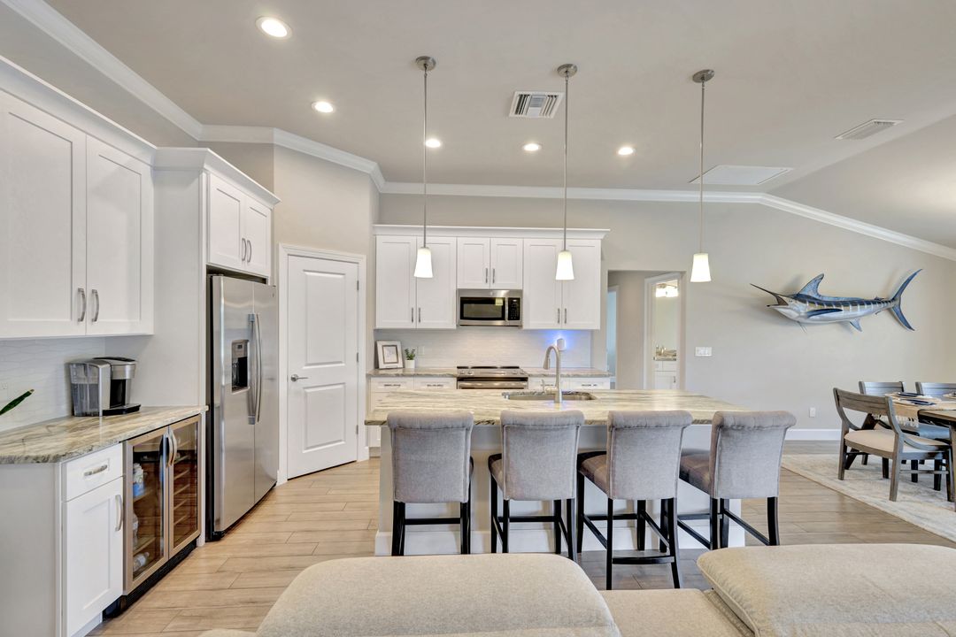 1410 SW 12th Terrace, Cape Coral, FL 33991